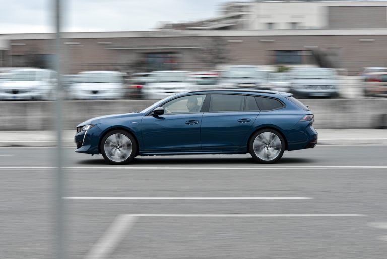 Peugeot 508 SW GT: la prova su strada