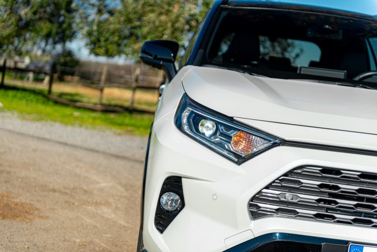 Toyota Rav4 2.5 HV Style: la prova su strada