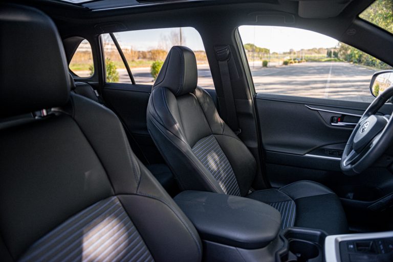 Toyota Rav4 2.5 HV Style: la prova su strada
