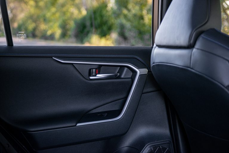 Toyota Rav4 2.5 HV Style: la prova su strada