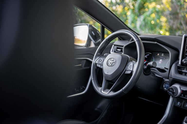 Toyota Rav4 2.5 HV Style: la prova su strada