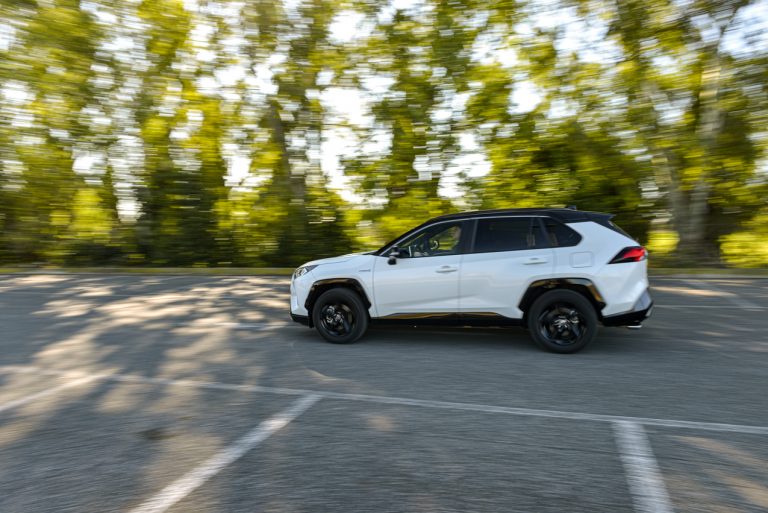 Toyota Rav4 2.5 HV Style: la prova su strada