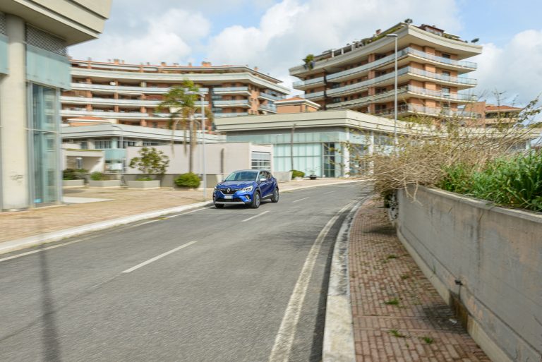 Renault Captur 1.3 Tce EDC 130: la prova su strada