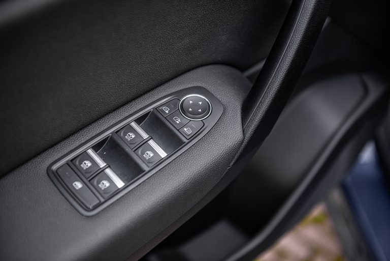 Renault Captur 1.3 Tce EDC 130: la prova su strada