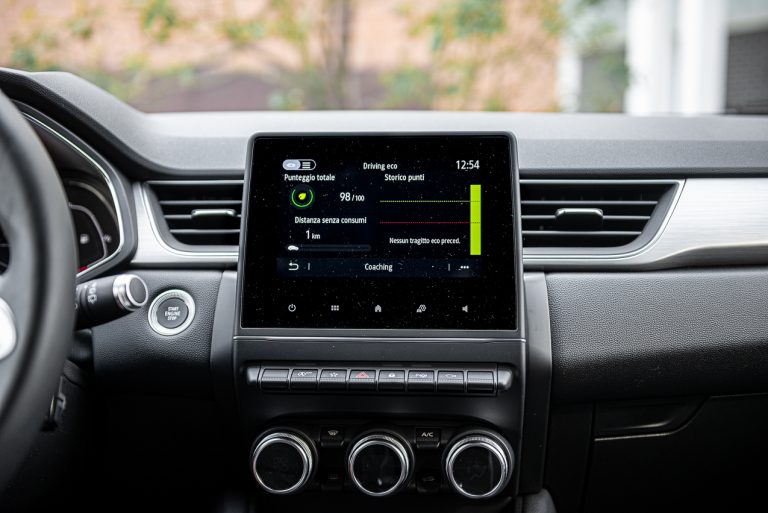 Renault Captur 1.3 Tce EDC 130: la prova su strada
