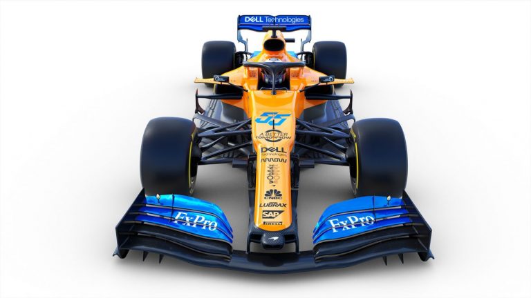F1, McLaren MCL35: le immagini ufficiali