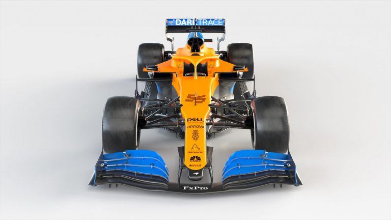 F1, McLaren MCL35: le immagini ufficiali