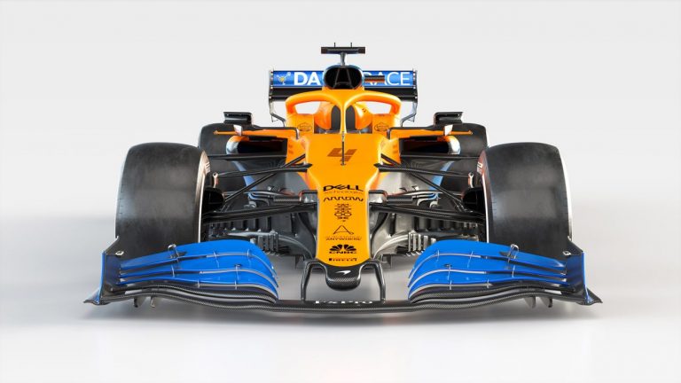 F1, McLaren MCL35: le immagini ufficiali