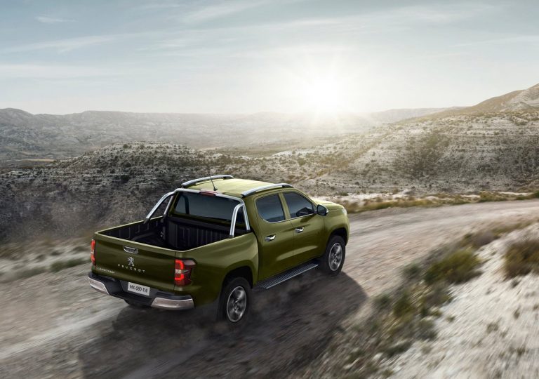 Peugeot Landtrek 2020, le immagini ufficiali