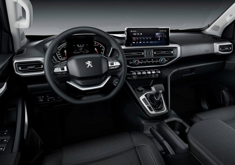 Peugeot Landtrek 2020, le immagini ufficiali