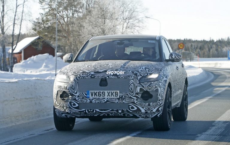 Jaguar E-Pace Restyling, le foto spia