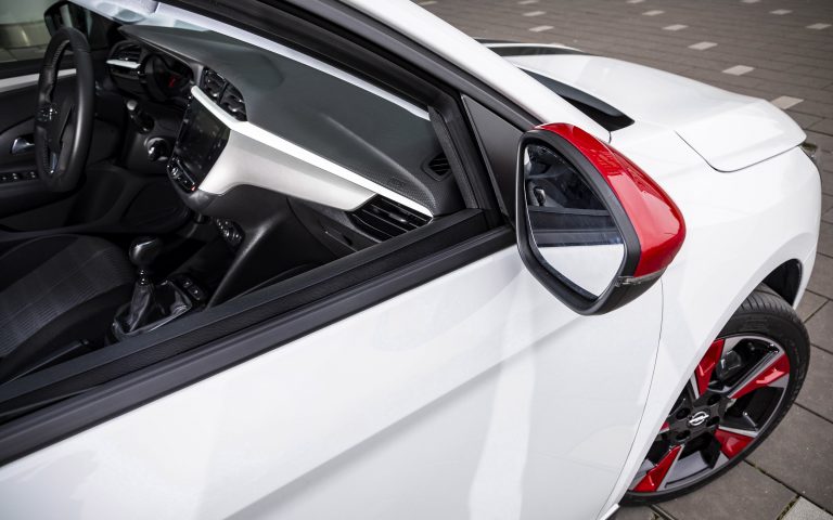 Opel Corsa 2020: i kit di personalizzazione