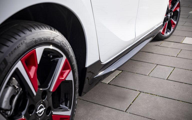 Opel Corsa 2020: i kit di personalizzazione