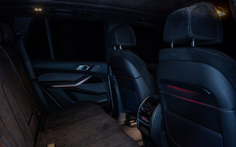 Bmw X5 Timeless Edition: le immagini ufficiali