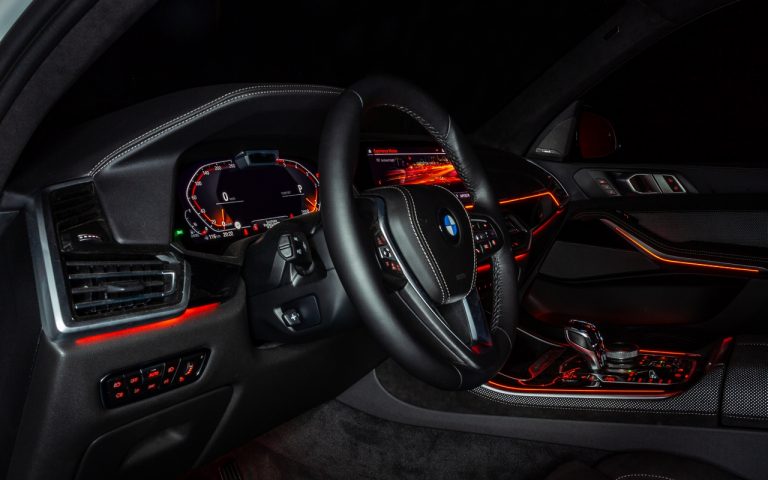 Bmw X5 Timeless Edition: le immagini ufficiali