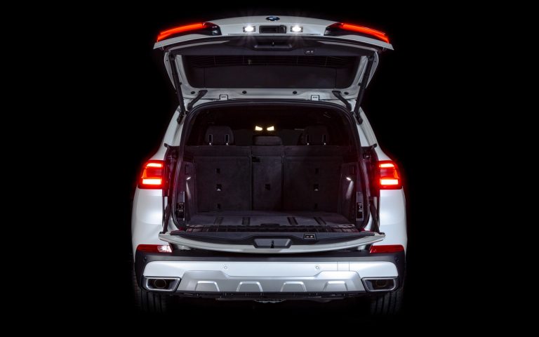 Bmw X5 Timeless Edition: le immagini ufficiali