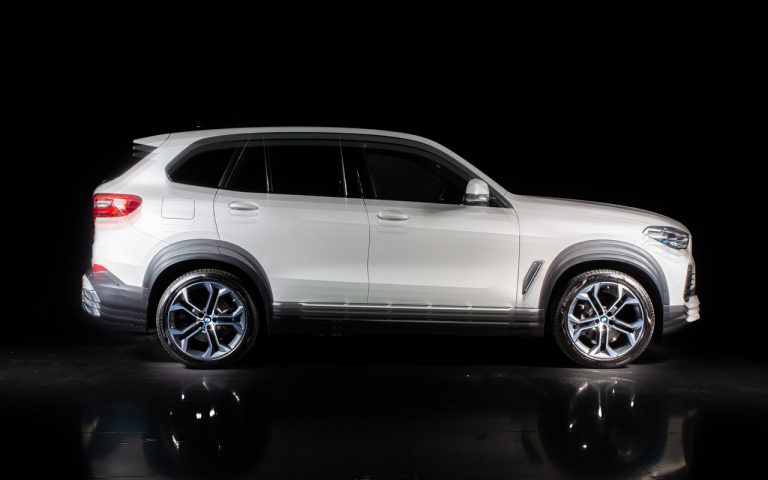 Bmw X5 Timeless Edition: le immagini ufficiali