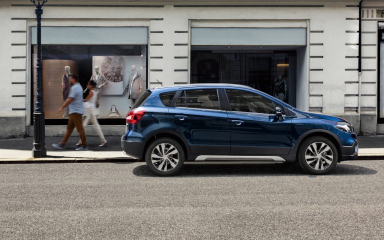 Suzuki: le immagini della gamma Hybrid