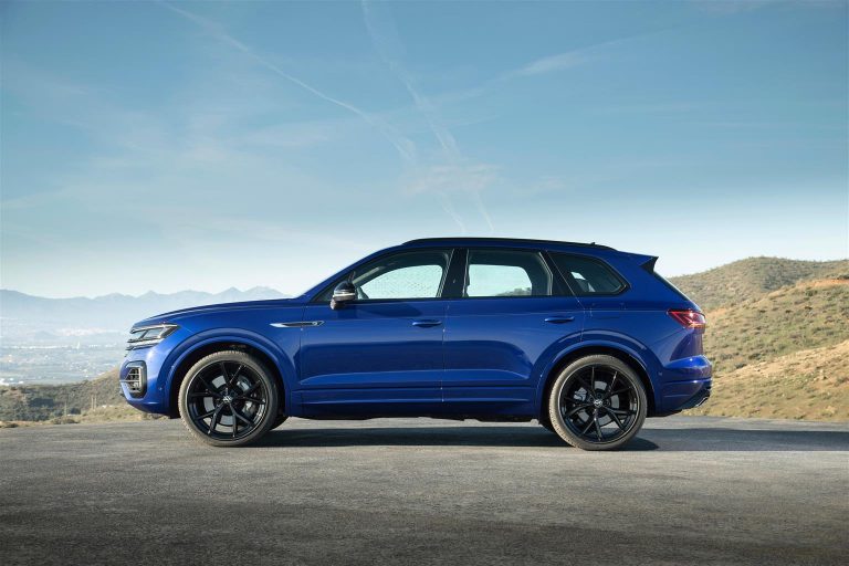 Volkswagen Touareg R: immagini ufficiali