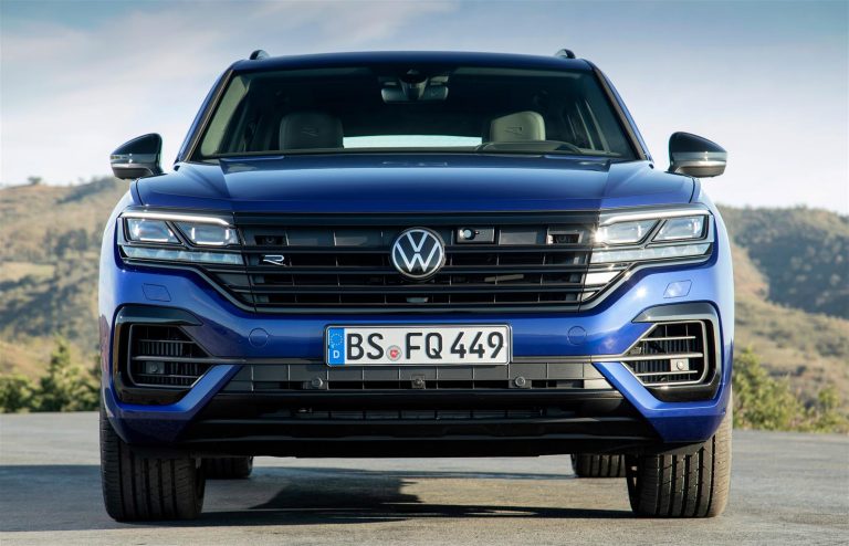 Volkswagen Touareg R: immagini ufficiali