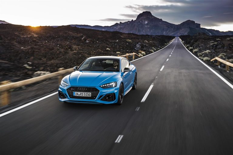 Audi RS 5 Coupé e Audi RS 5 Sportback: nuove immagini ufficiali