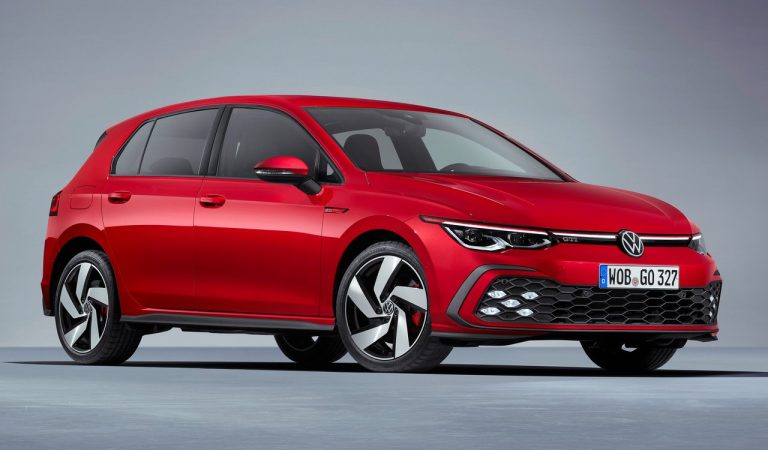 Volkswagen Golf GTI: immagini ufficiali