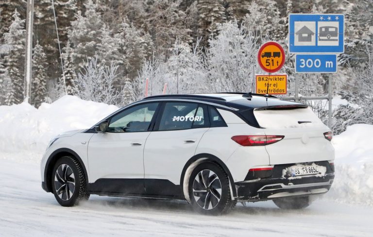 Volkswagen ID.4: le foto spia