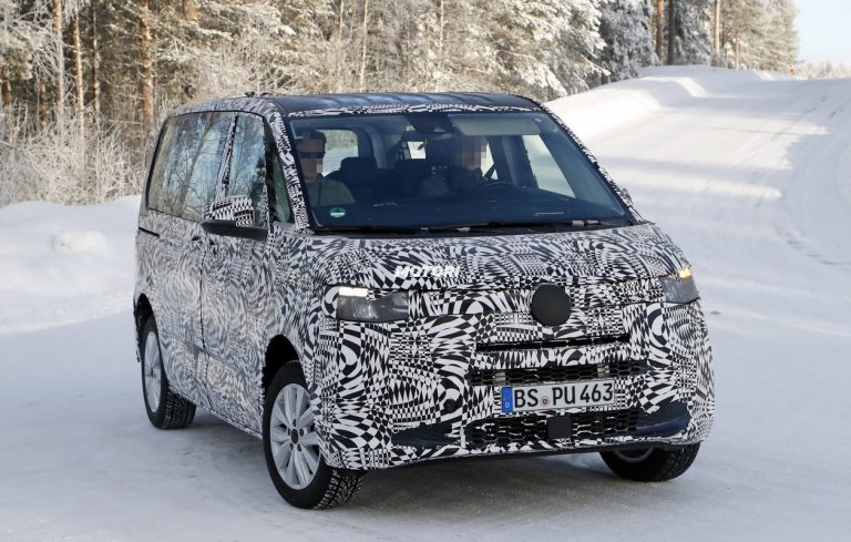 Volkswagen T7: le foto spia
