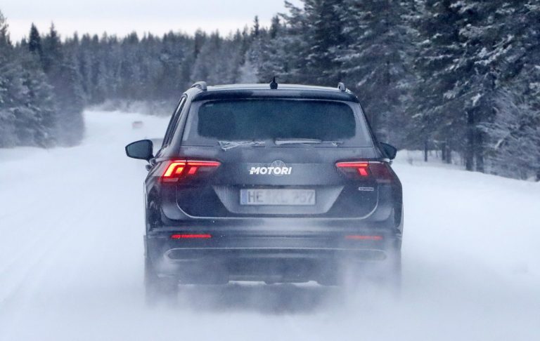 Volkswagen Tiguan restyling: le foto spia