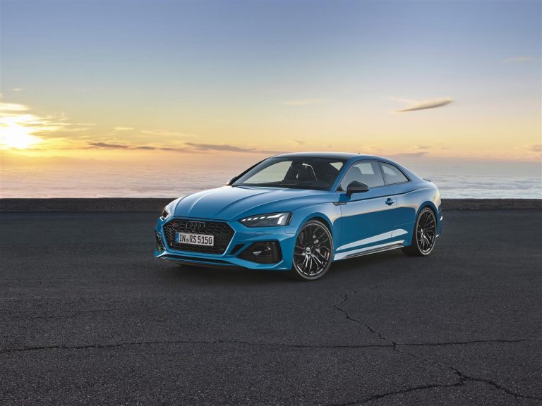 Audi RS 5 Coupé e Audi RS 5 Sportback: nuove immagini ufficiali