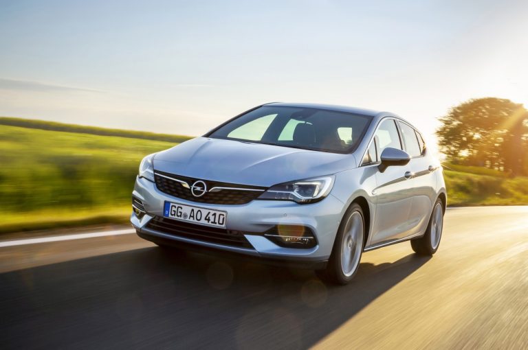 Opel Astra 2020: nuove immagini ufficiali