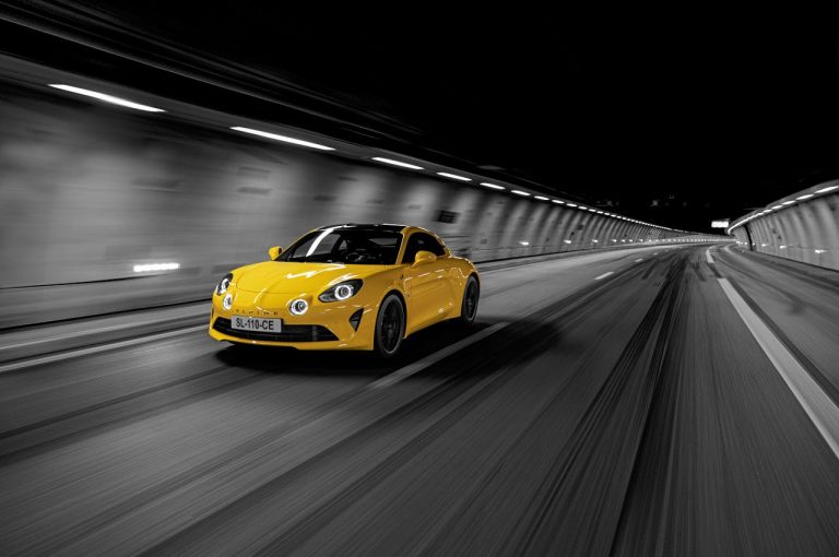 Alpine A110 Color Edition 2020: immagini ufficiali