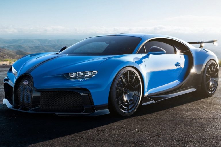 Bugatti Chiron Pur Sport 2020: immagini ufficiali