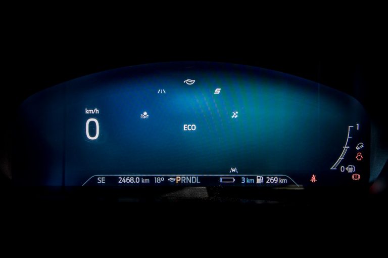 Ford Kuga 2020: immagini ufficiali