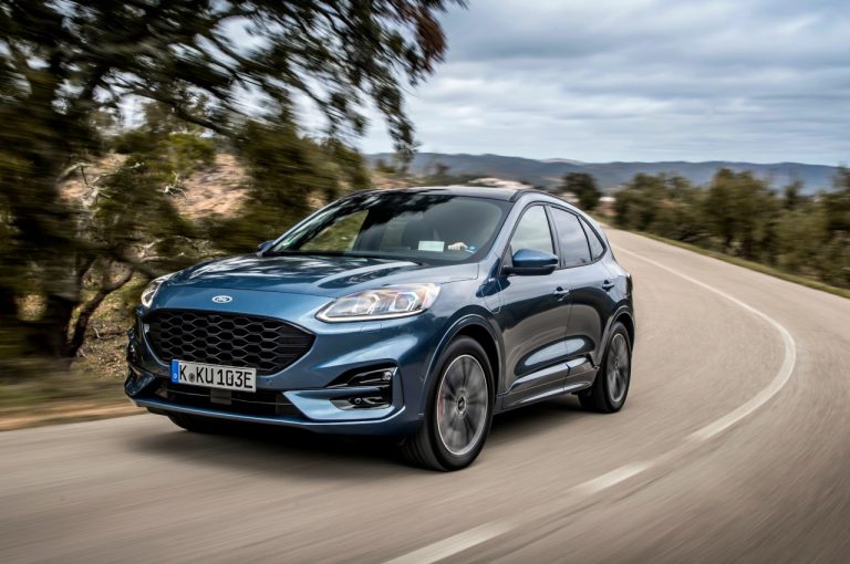 Ford Kuga 2020: immagini ufficiali