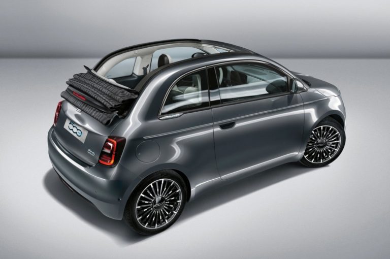 Fiat 500e: immagini ufficiali