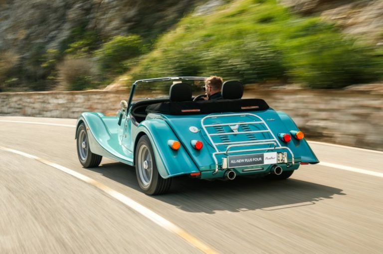 Morgan Plus Four 2020: immagini ufficiali