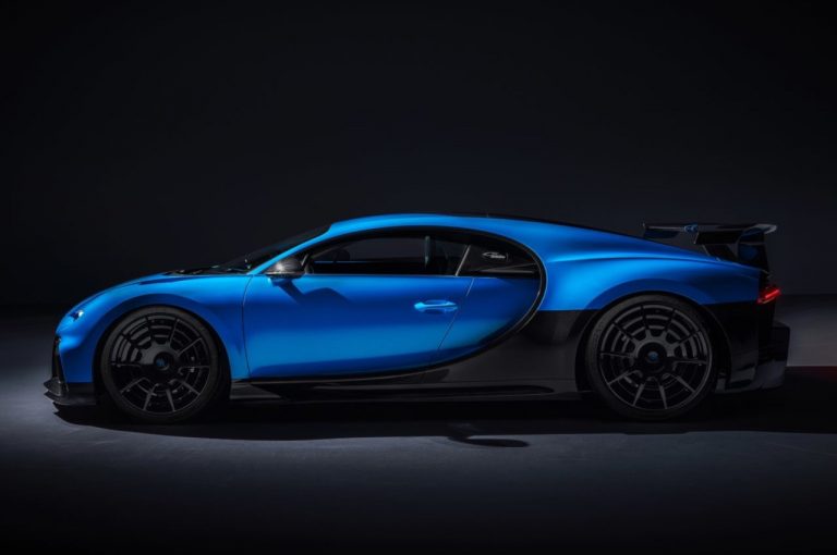 Bugatti Chiron Pur Sport 2020: immagini ufficiali