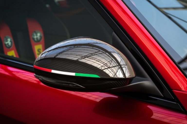 Alfa Romeo Giulia GTA 2020: immagini ufficiali