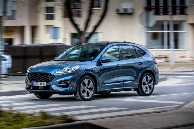Ford Kuga 2020: immagini ufficiali