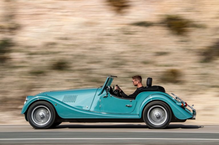 Morgan Plus Four 2020: immagini ufficiali