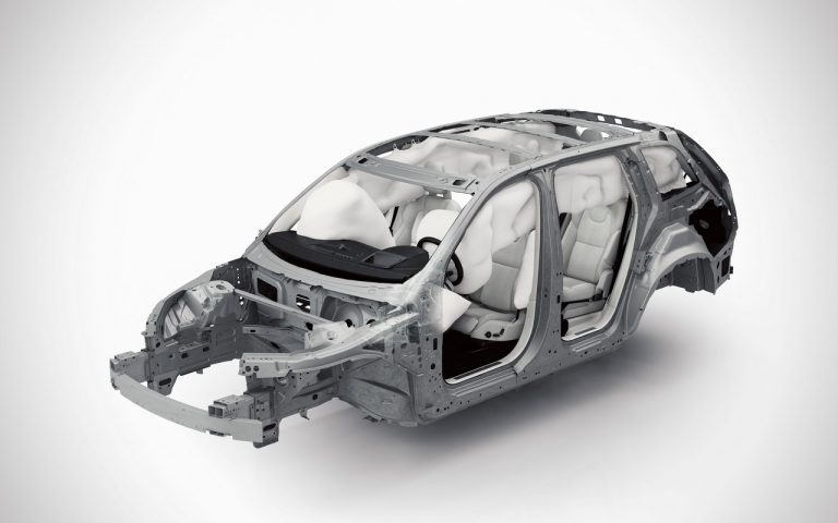 Volvo, auto più sicure per donne e uomini: immagini ufficiali