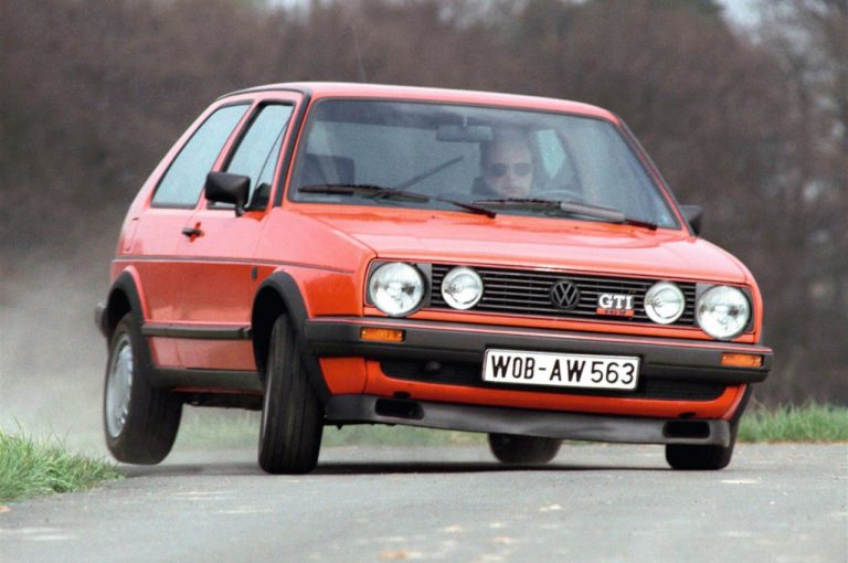 Volkswagen Golf GTI 1976-2020: la storia nelle immagini