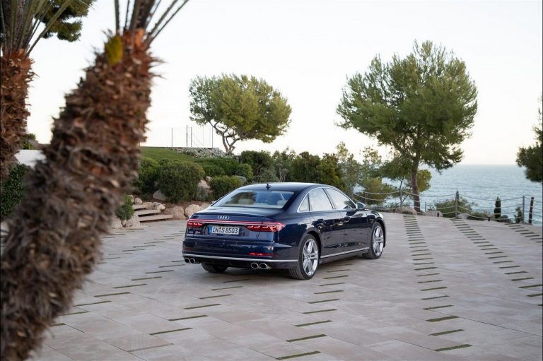 Audi A8 TFSI e 2020: immagini ufficiali