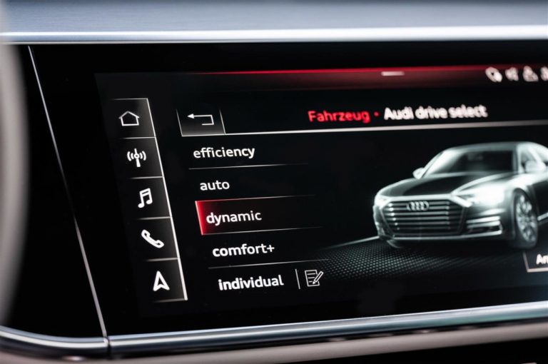 Audi A8 TFSI e 2020: immagini ufficiali