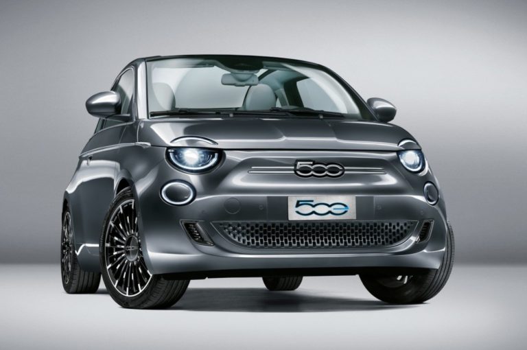 Fiat 500e: immagini ufficiali