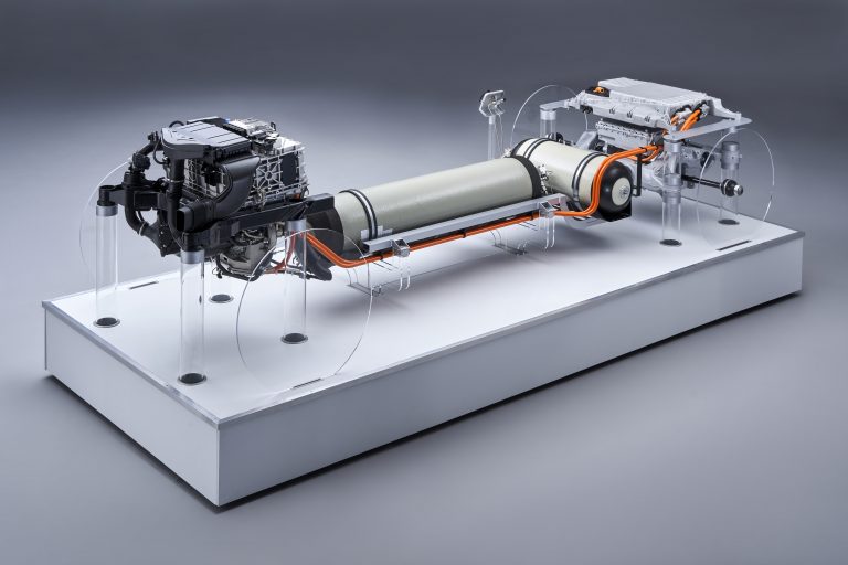 BMW i Hydrogen NEXT, la tecnologia powertrain fuel cell: immagini ufficiali