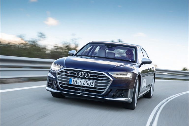 Audi A8 TFSI e 2020: immagini ufficiali