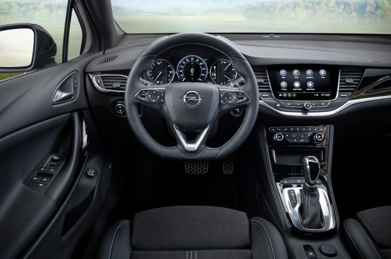 Opel Astra 2020: nuove immagini ufficiali