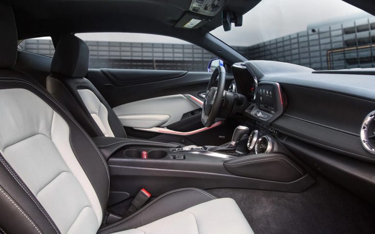 Chevrolet Camaro 2020: immagini ufficiali